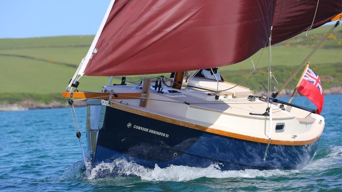 Cornish Shrimper 21: Kleinkreuzer in traditionellem Gewand