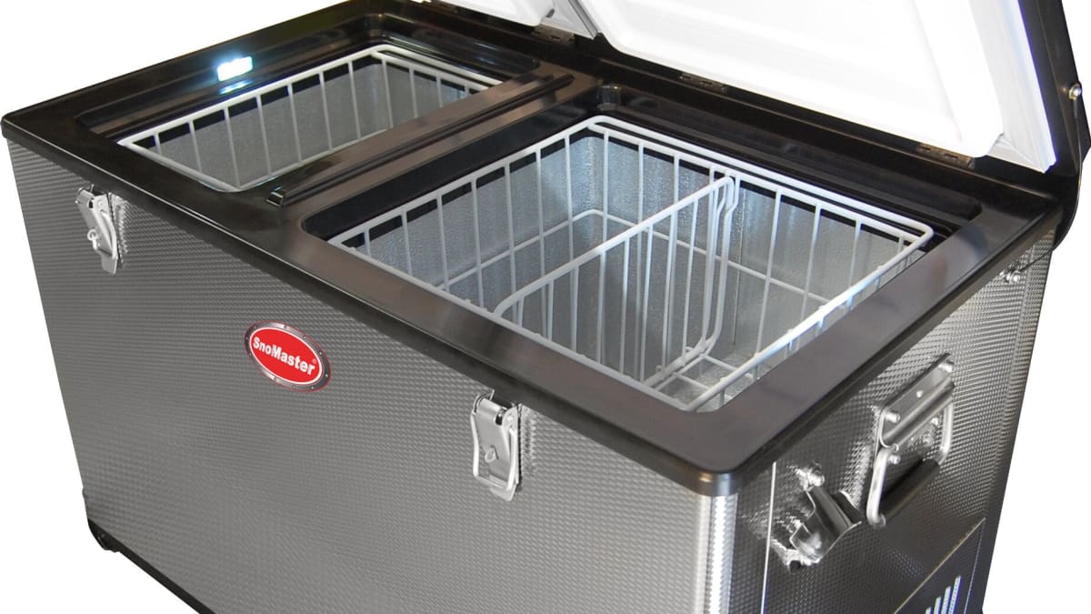 Cool boxes: For cooling: Tried and tested from Africa | YACHT