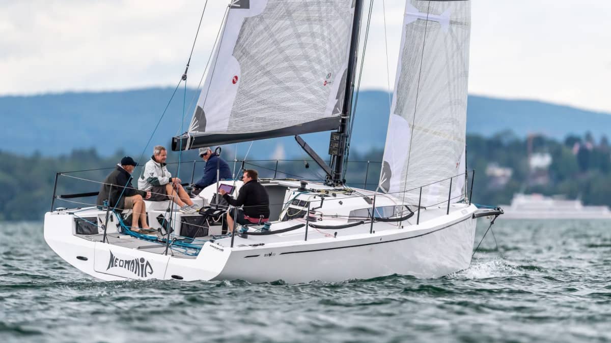 Neo 350 in the YACHT test: Performance cruiser is designed for sport ...
