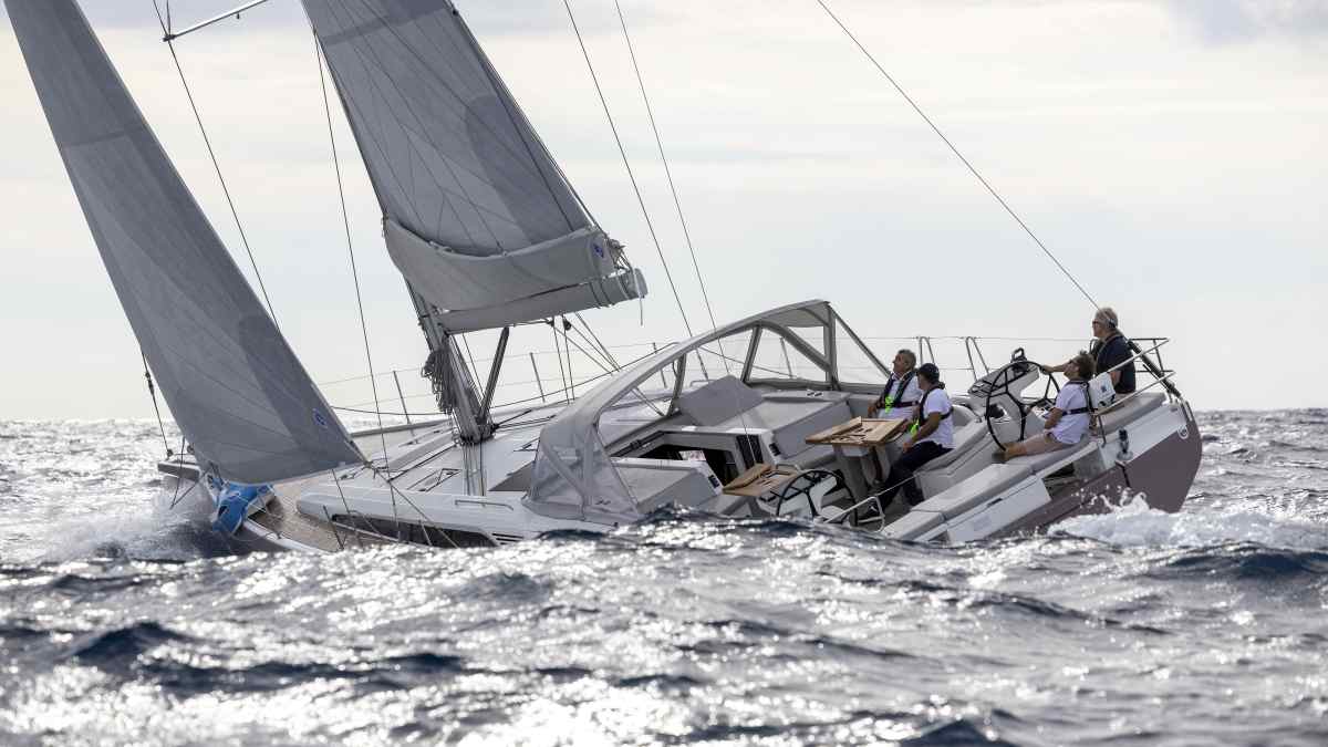 Oceanis 52: Ein starkes Stück Yachtbau auf dem Prüfstand