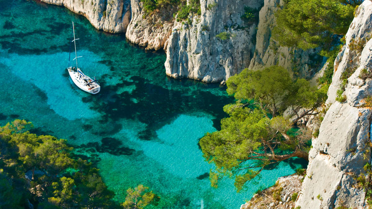 111165982