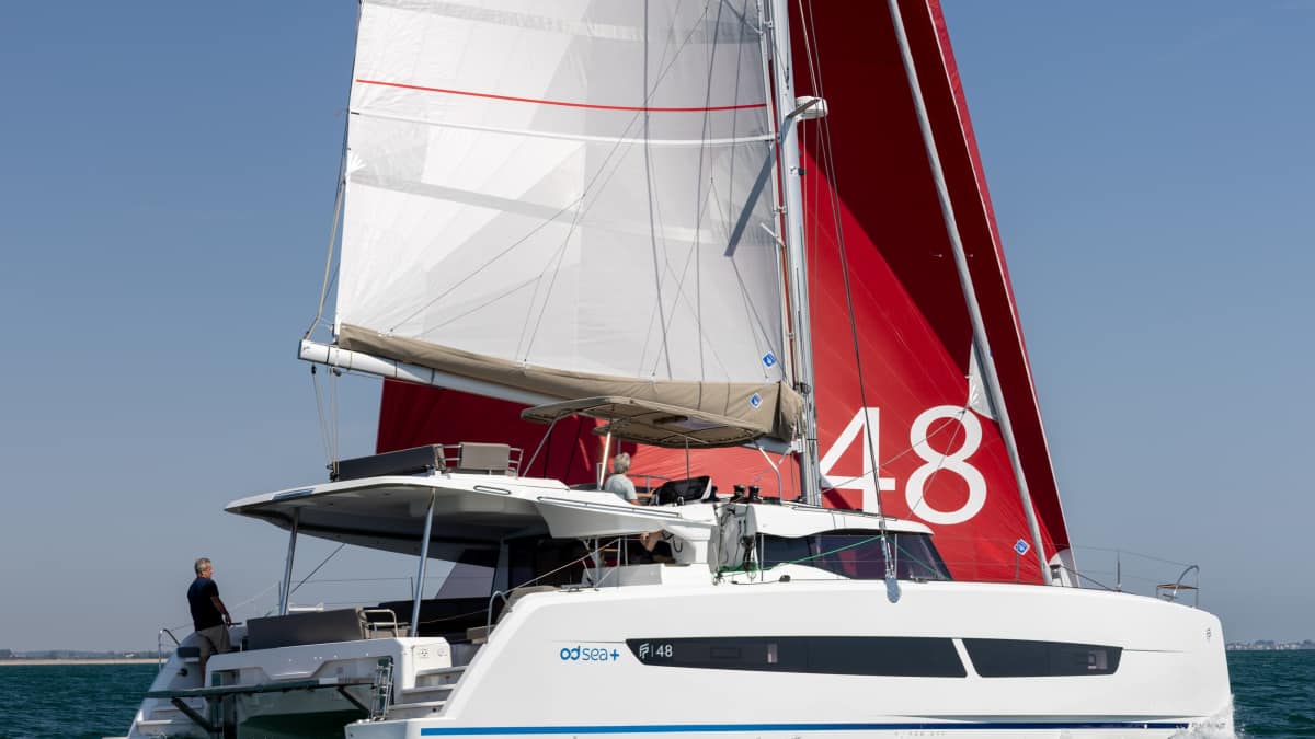 Fountaine-Pajot-FP-48-berzeugender-Auftritt-im-Heimatrevier
