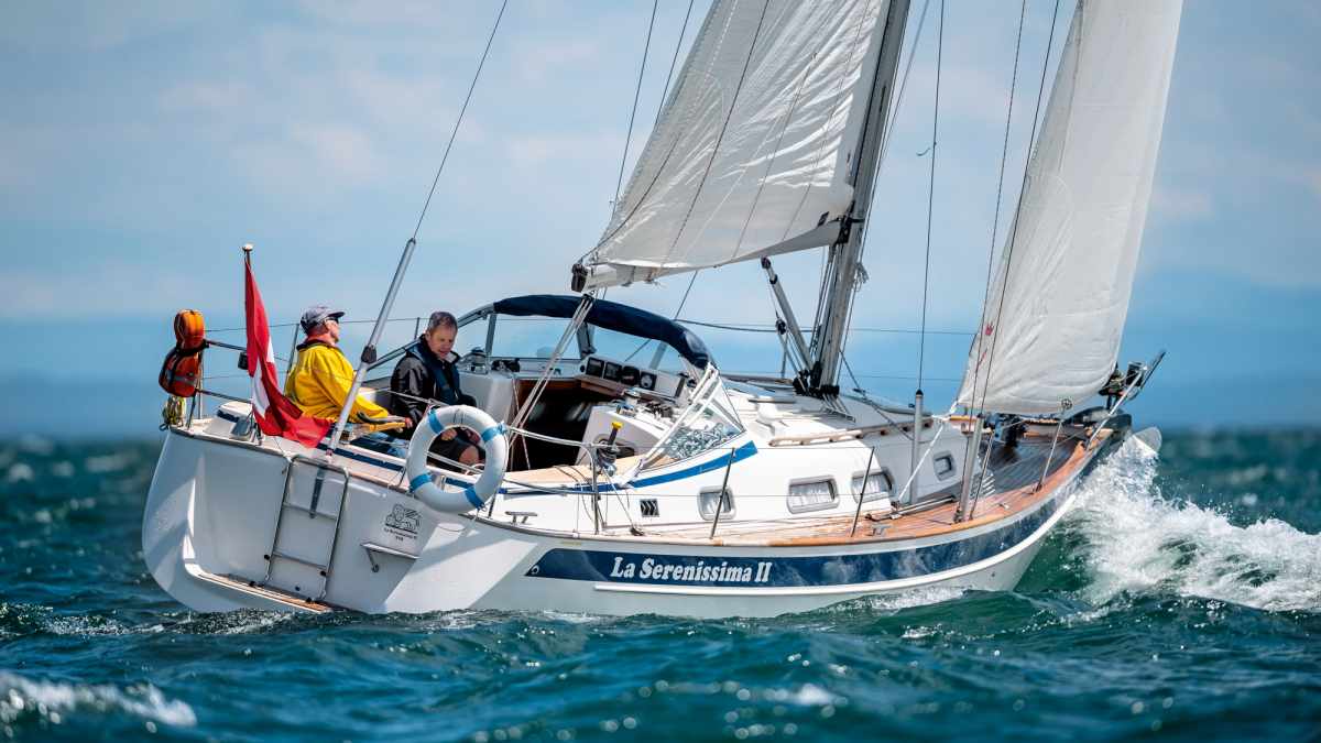 Hallberg-Rassy 342: Beliebtes Gebrauchtboot bietet gewohnte Qualität