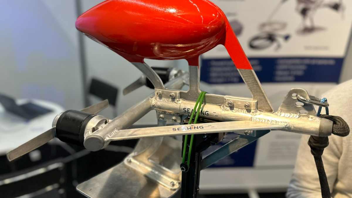 Seawing: robust hydrogenerator for towing | YACHT