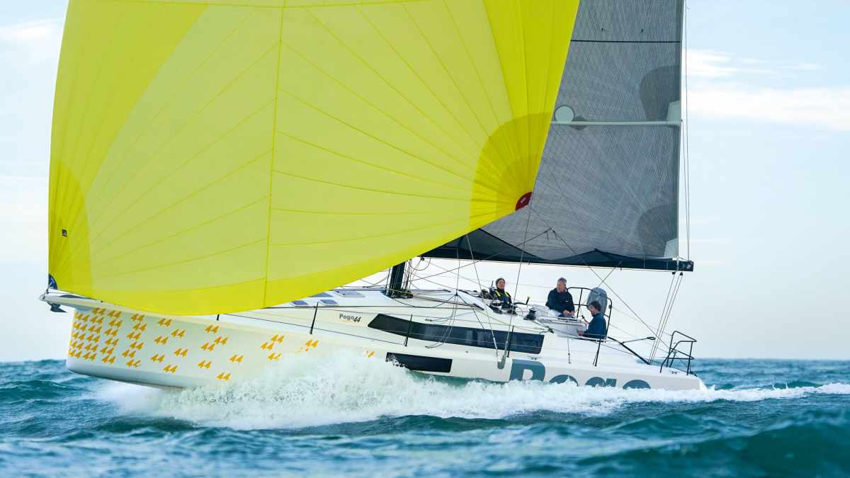 Pogo 44 im Test: Sportlicher Fast-Cruiser spricht radikale Formensprache