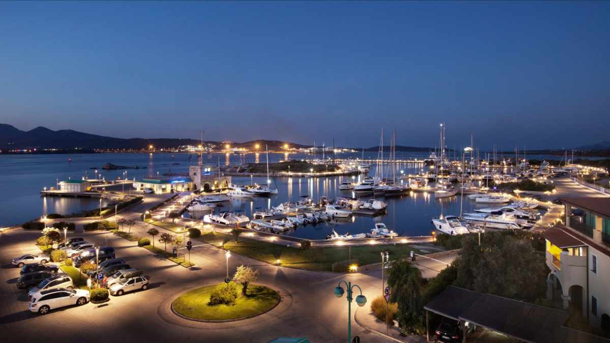 Italien-Sardinien-D-Marin-bernimmt-Olbia-Marina