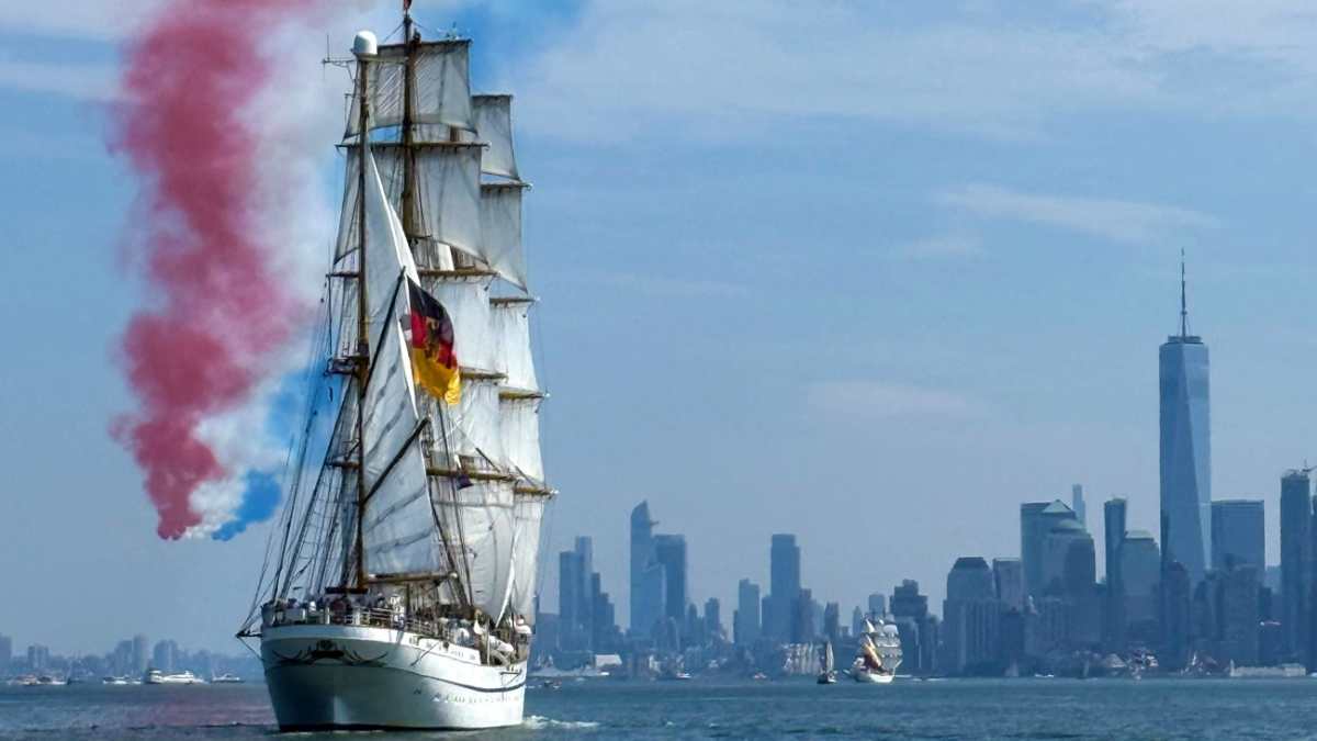 Sail-4th-250-Gorch-Fock-in-New-York-dabei-und-eine-Yacht-aus-Deutschland