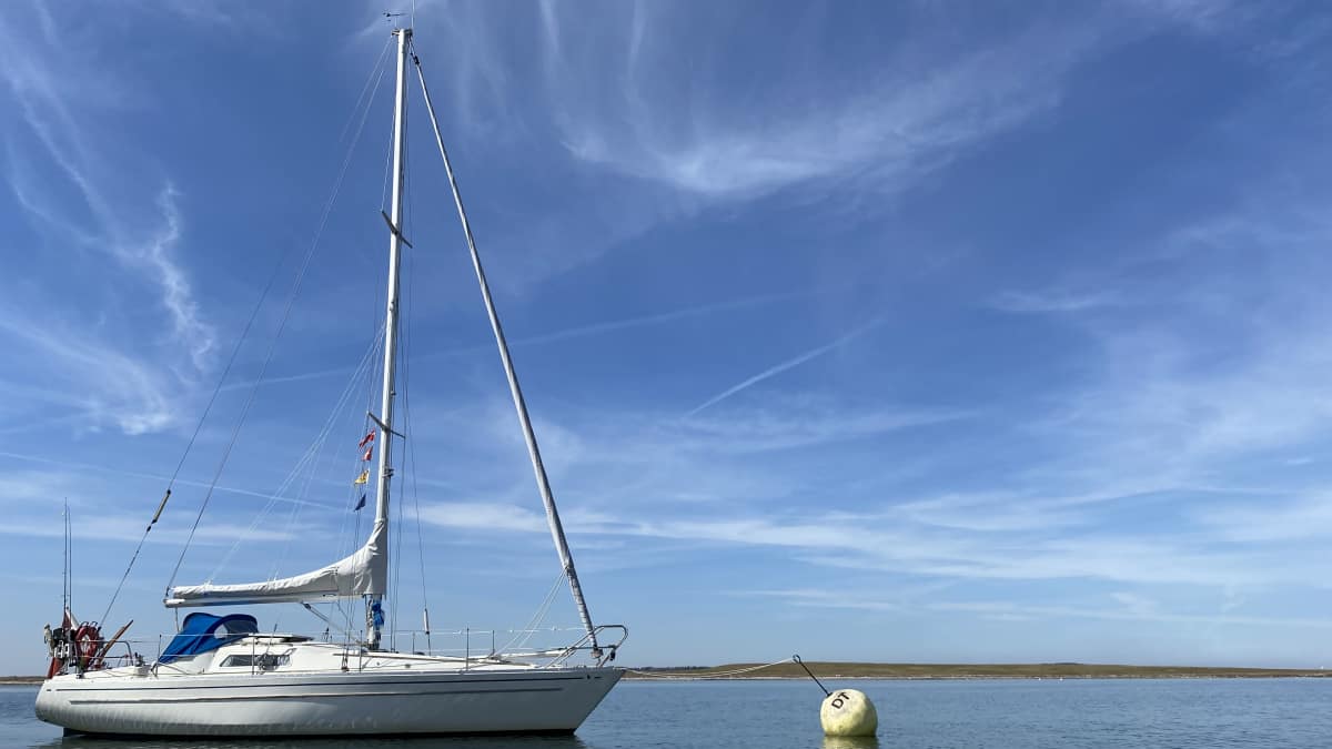 D-nemark-Muringbojen-im-Sturm-vertrieben-Warnung-an-Skipper