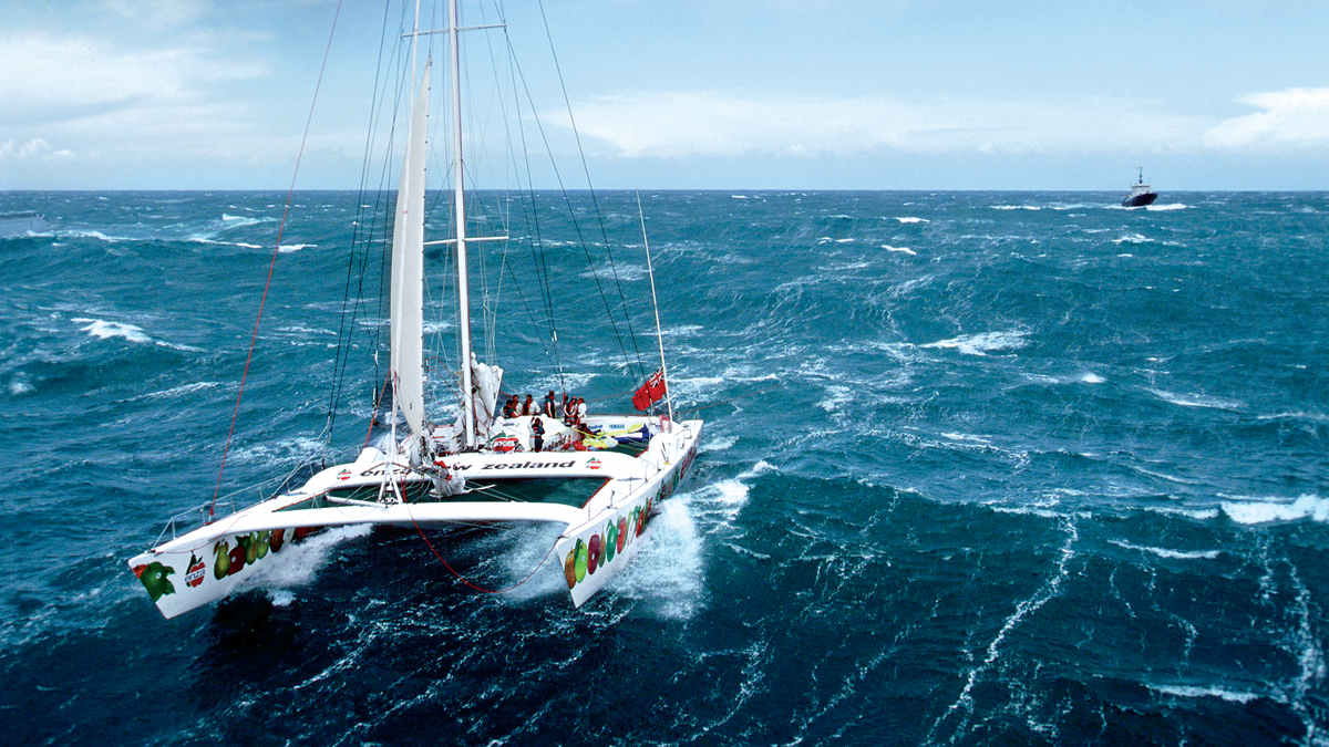 Jules-Verne-Trophy-Wie-einst-Sir-Peter-Blake-Orkanfinale-f-r-Sodebo-