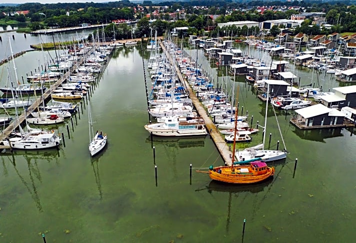 Rügen als Segelrevier: 14 Häfen und Ankerplätze für den Törn | YACHT