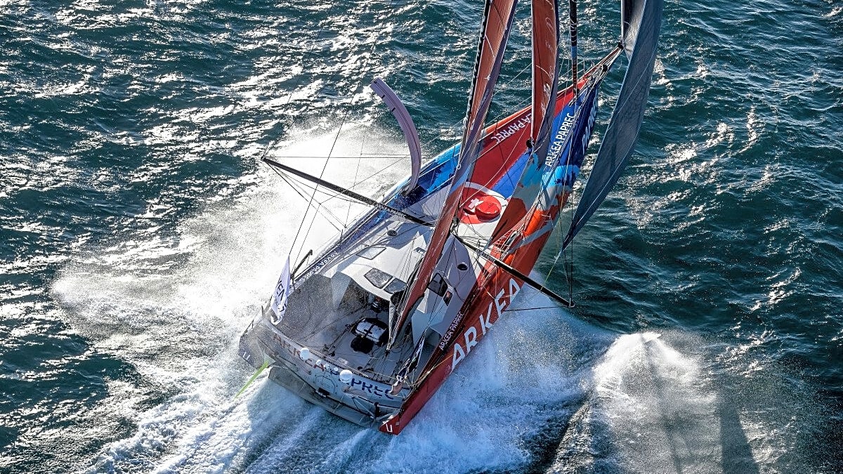 Record VendéE Globe 2025 Corvette Jerrilyn