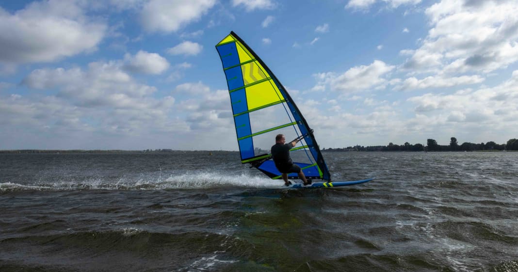 Namenswechsel KA Sails wird zu Tribal Windsurfing SURF