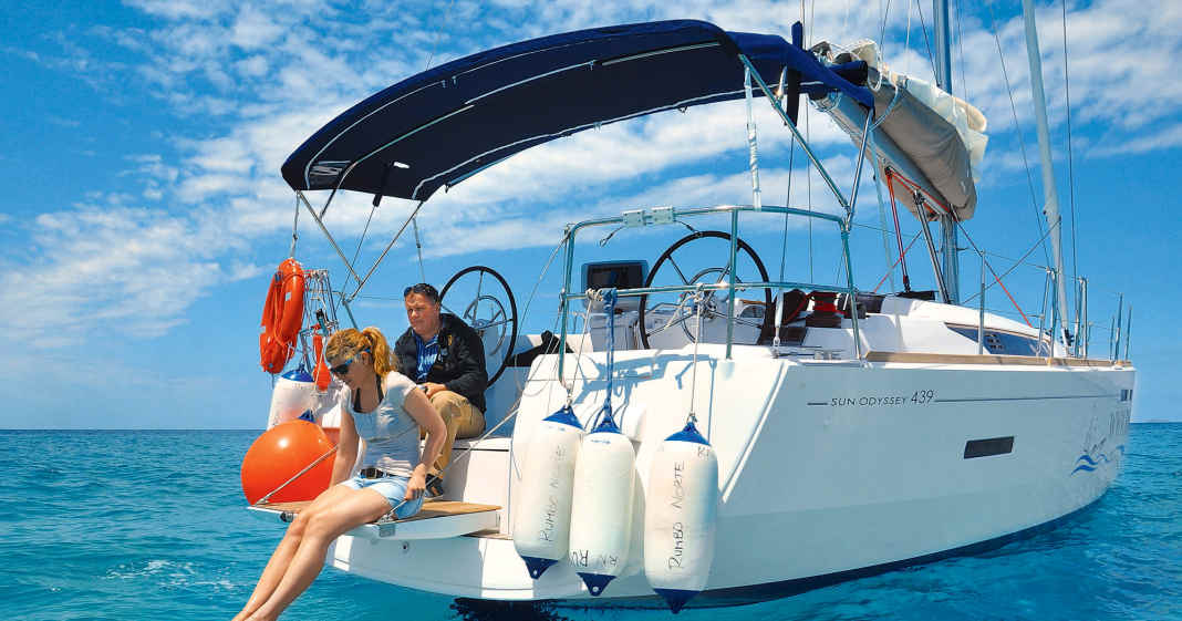 Ausr-stung-So-sch-tzen-Sie-Crew-Boot-und-Ausstattung-vor-UV-Strahlung