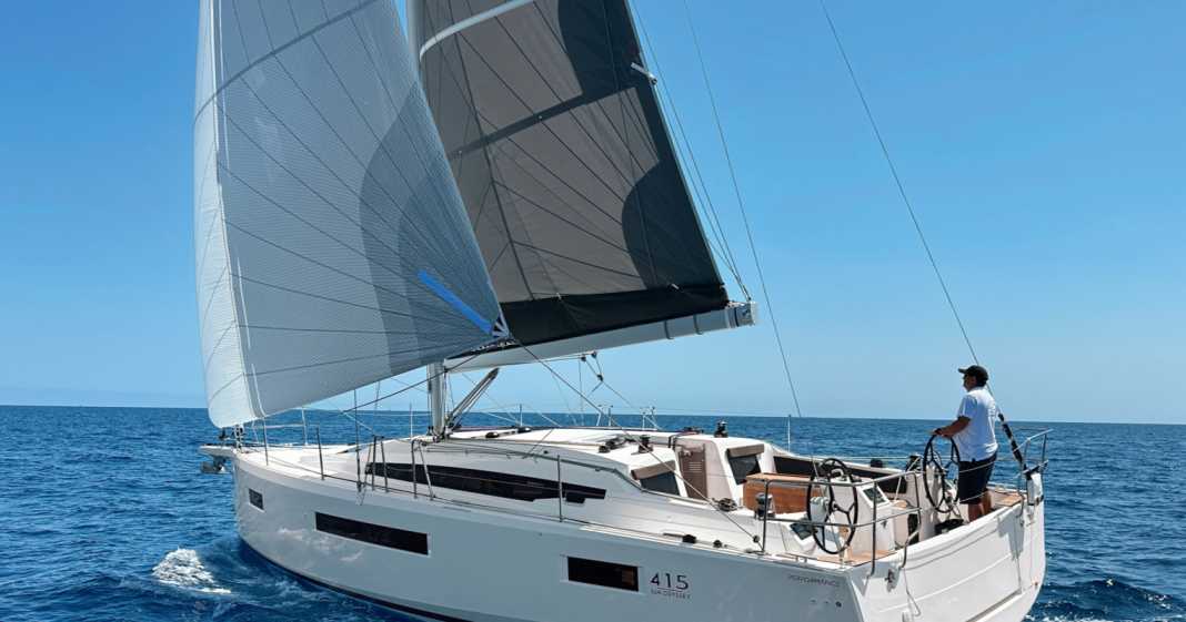 Sun-Odyssey-415-Zw-lf-Meter-Cruiser-setzt-neue-Ma-st-be-auch-beim-Preis