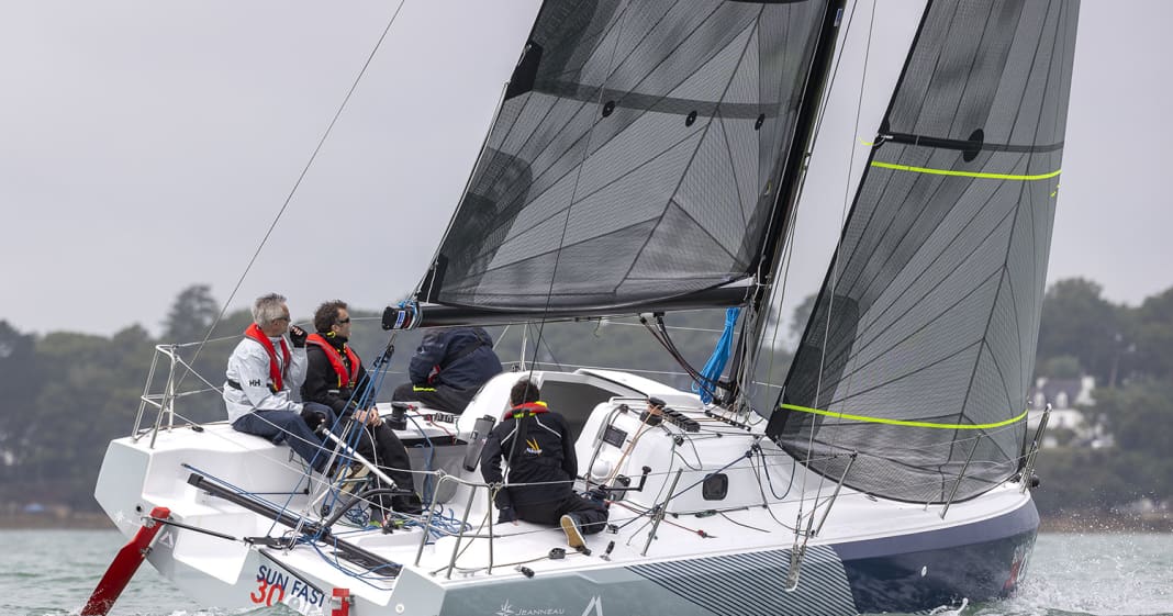 Sun Fast 30 One Design: Die ersten Fotos vom spannenden Racer | YACHT