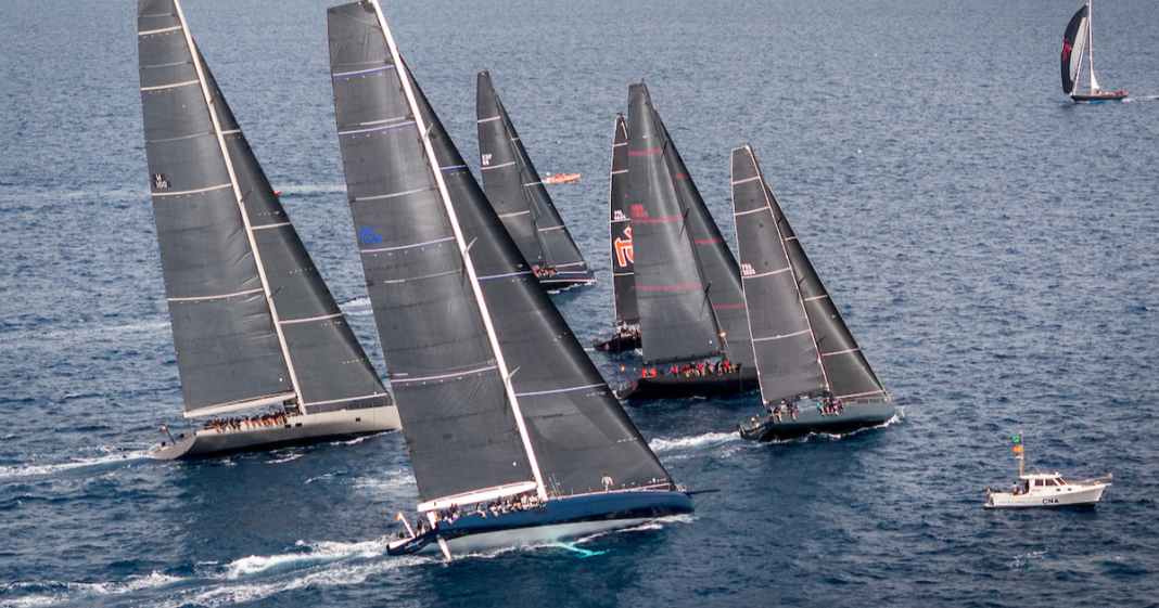 PalmaVela-Crash-vor-Palma-Magic-Carpet-e-kollidiert-mit-Spirit-of-Lorina-