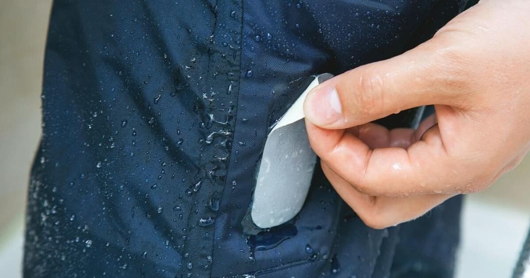 Equipment Special Oilskin Special Part II Repair instructions YACHT