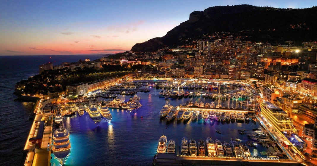 Monaco-Yacht-Show-Segelnde-Superlative-im-Port-Hercule