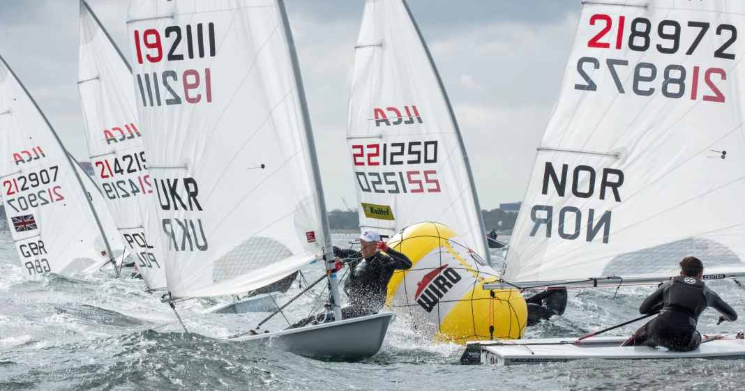 Regatta-Warnem-nder-Woche-mit-internationalen-Segelstars