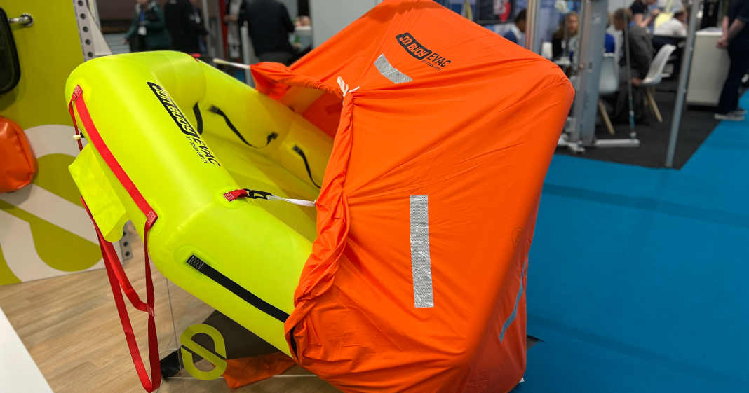 Jon-Buoy-Evac-Kompaktes-Rettungsflo-f-r-K-stenreviere