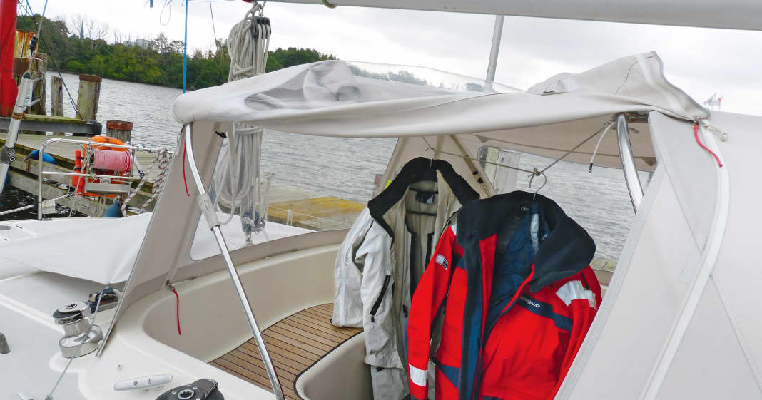 Regen-L-sungen-gegen-die-Feuchtigkeit-unter-Deck