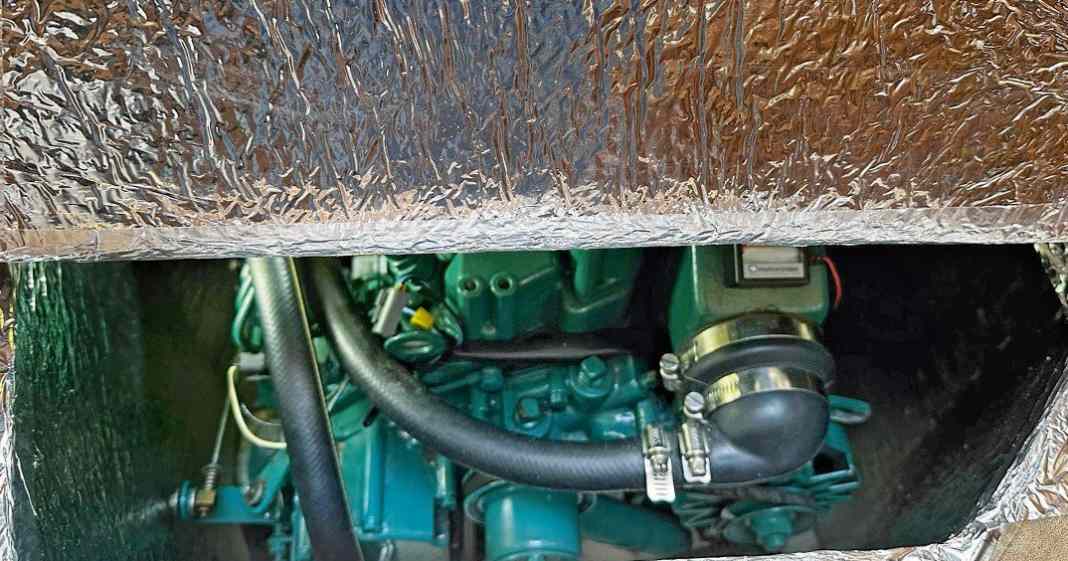 Motorraum-D-mmung-Mit-wenigen-Schritten-zu-minimalem-L-rm