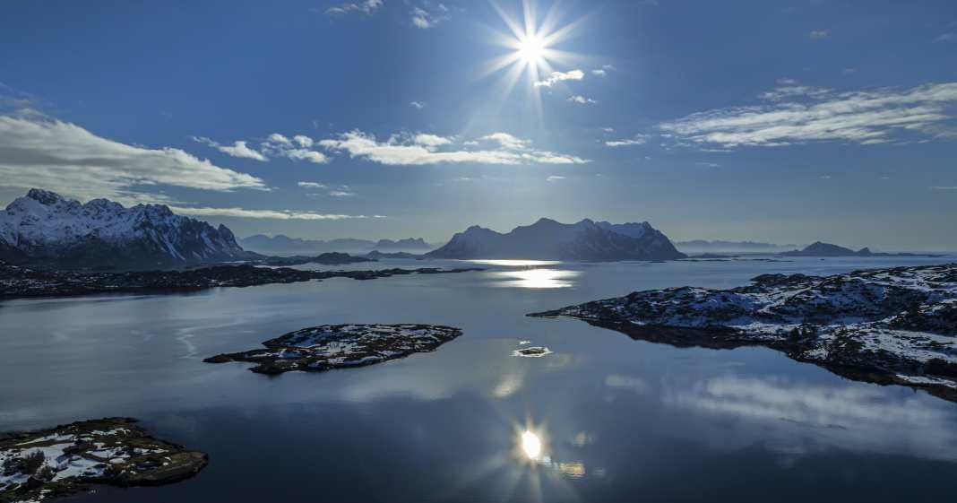 Island-Offshore-Race-to-the-Arctic-Showdown-unter-der-Mitternachtssonne