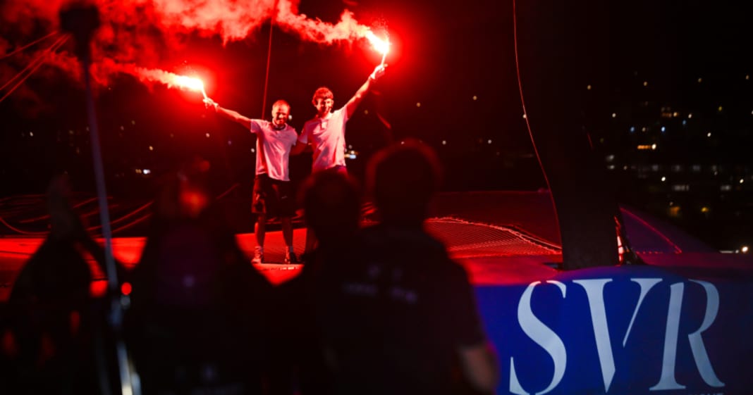 Transat-Caf-L-Or-Siegerfeier-bei-Ti-Punch-Zieldurchg-nge-nonstop