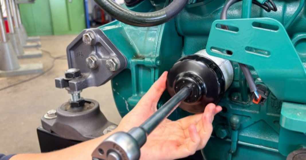 Motorwartung-Online-Bootsdieselkurs-jetzt-auch-auf-Deutsch