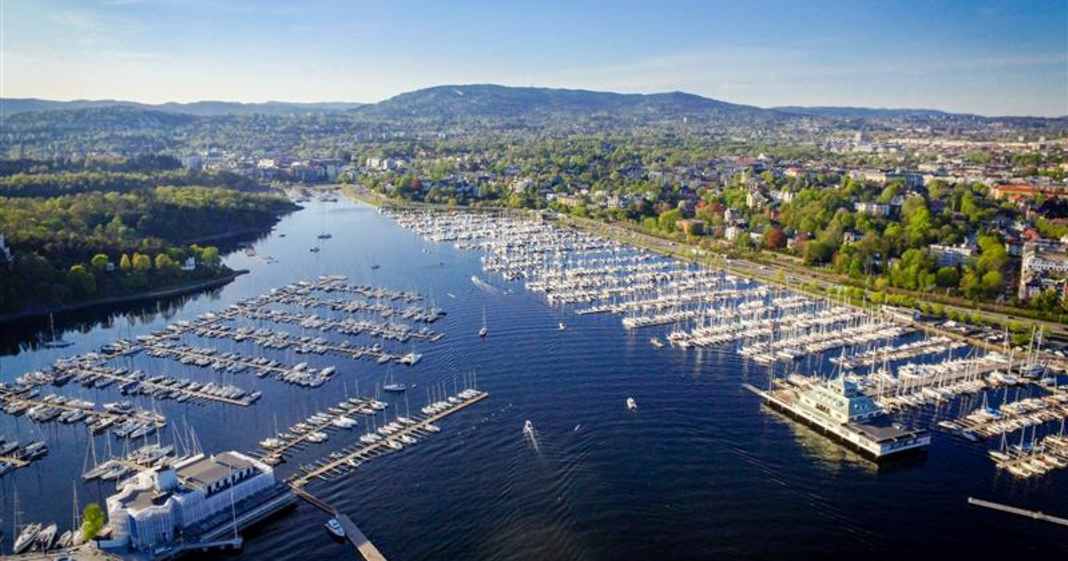 Schrottboote-Kampfansage-gegen-illegal-ankernde-Boote-in-Oslo