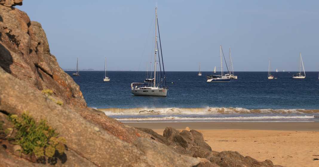 Bretagne-Gegen-Strom-und-Wind-von-Les-Sables-D-Olonne-bis-Pornichet