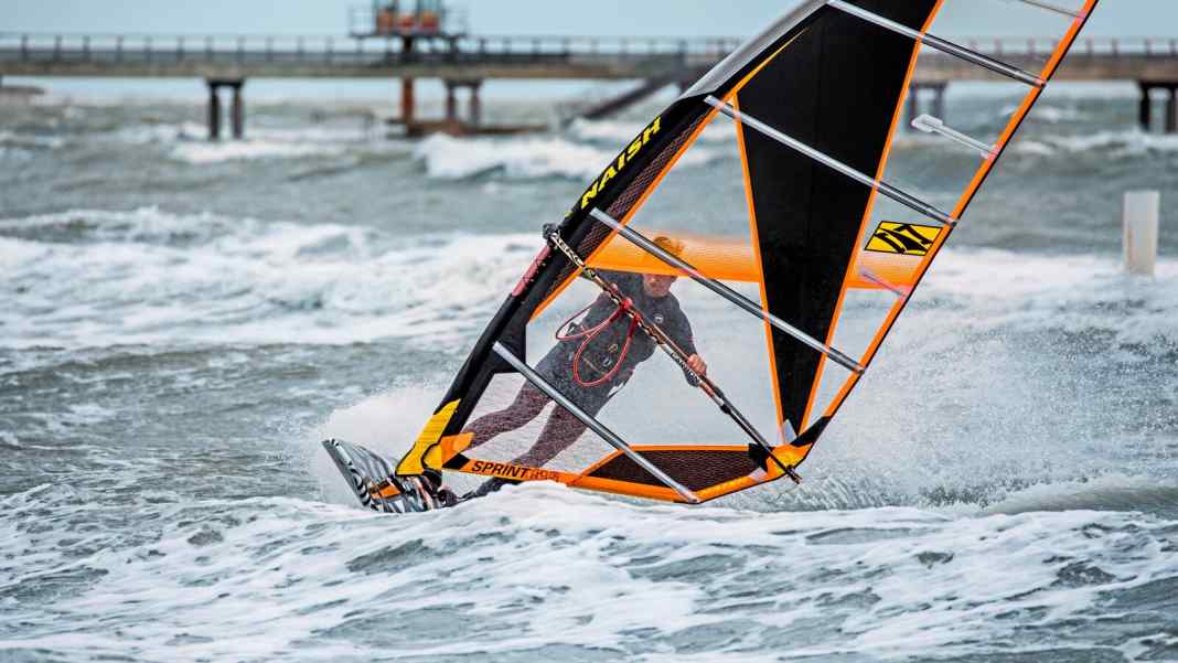 NAISH FREERIDE SL 40 ウィンドサーフィン センターフィン NAISH