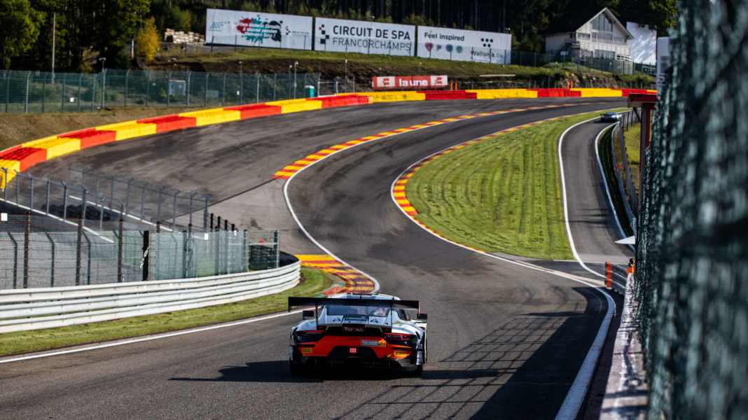 Grenzerfahrung Eau Rouge im Porsche 911 GT3 R: Die Faszination einer Kurve