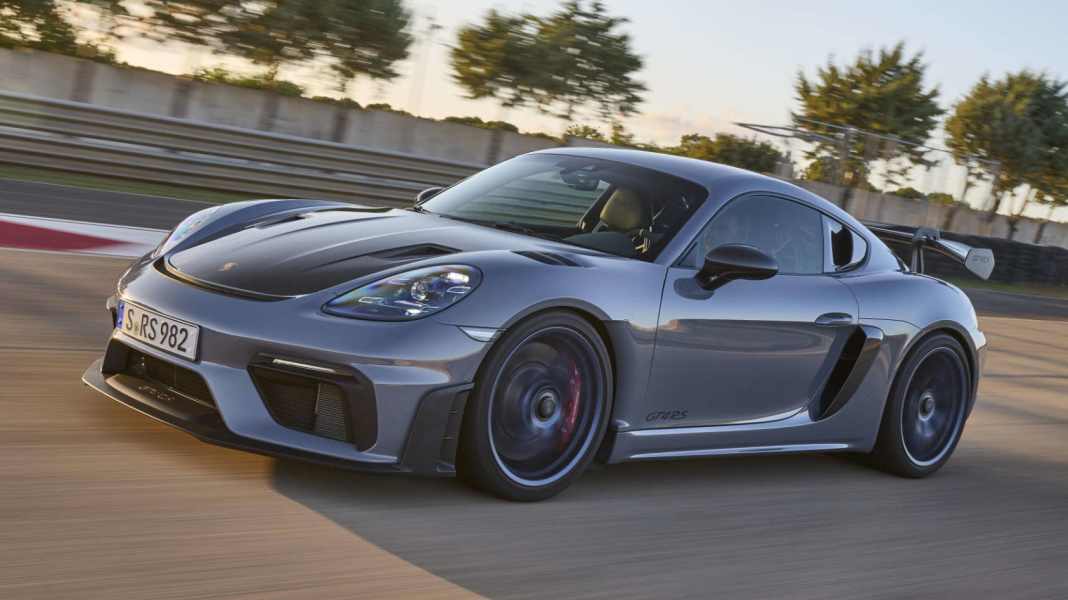 Der neue Porsche 718 Cayman GT4 RS: Rennsportgene & Fahrspaßgarantie