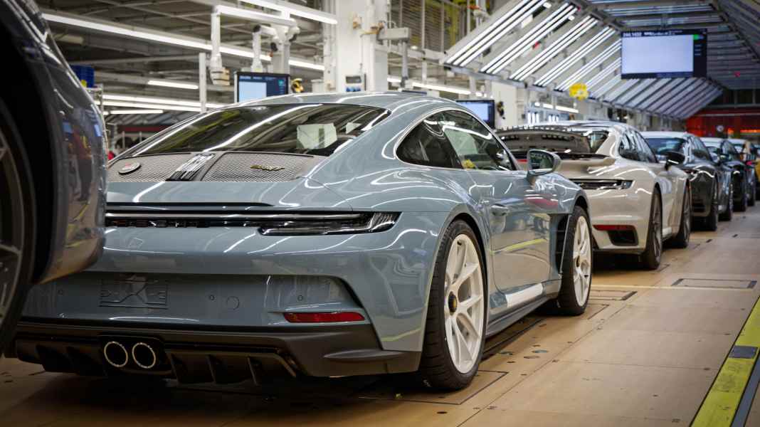 Wie die Porsche 911 Sondermodelle entstehen: Hightech und Handarbeit