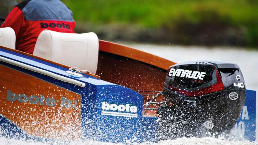 Engines: 40 hp outboards - The subtle differences