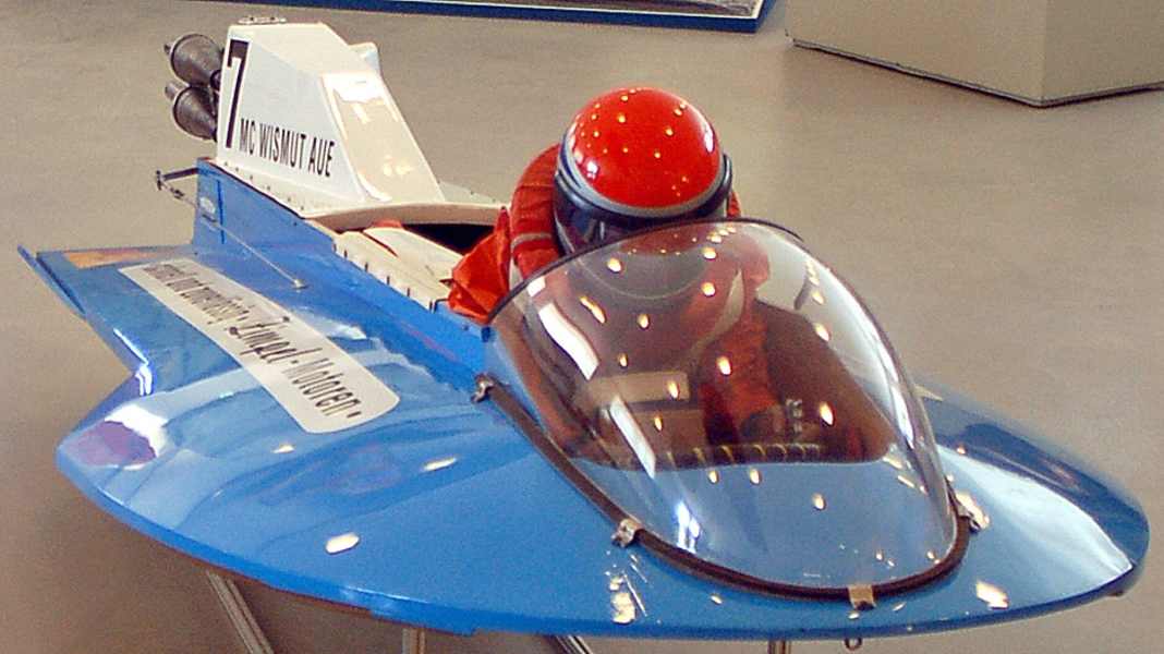 Event: Special racing boat exhibition in Sinsheim