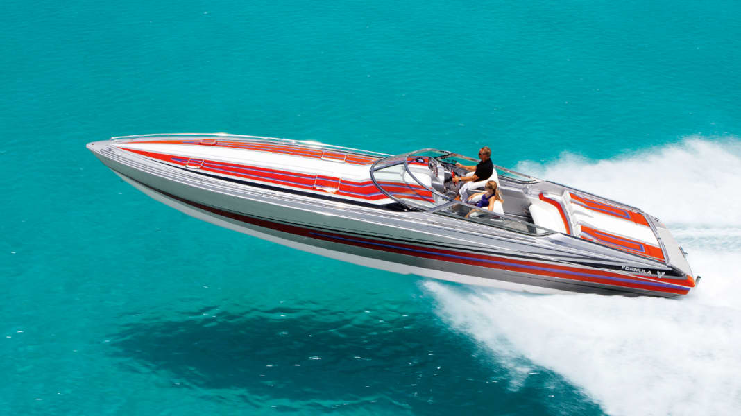 Thunderbird Formula 382 Fas3tech - Formula 382 Fas3tech with up to 1450 hp