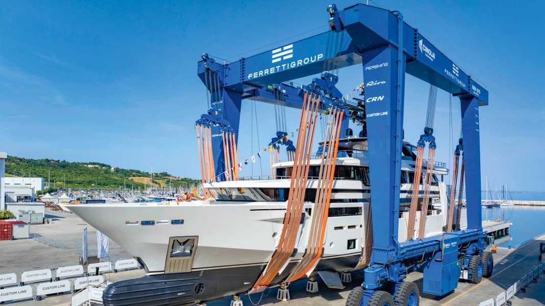 Custom Line 50: Werft läutet neue Metall-Ära ein