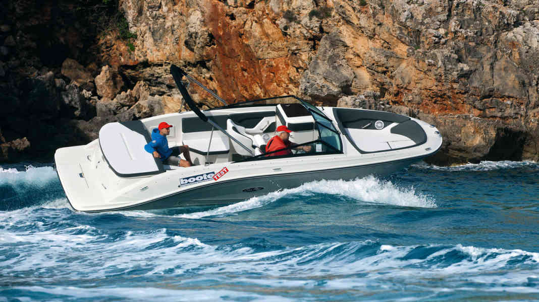 Test: Sea Ray SPX 230 - performance athlete