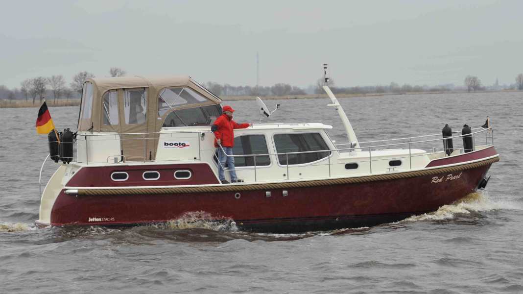 Jetten 37 AC-RS