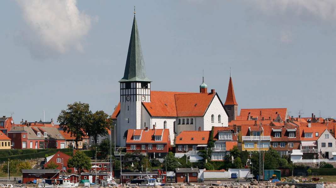 Dangerous waves: Rønne marina should be treated with caution