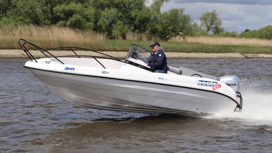 Mit einem Klick - OceanBay MM- 560 Open