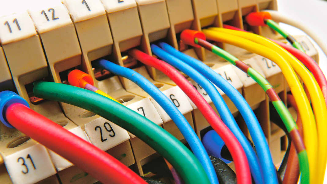 Probleme mit Bordelektrik und Kabeln