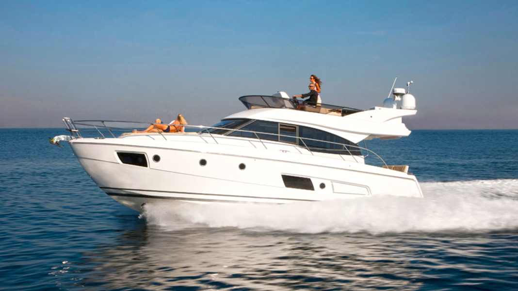 Bavaria Virtess 420 Fly