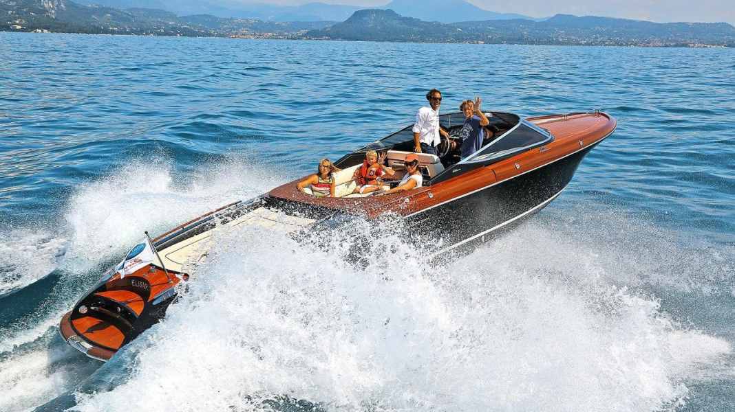 Riva: Restoration, trade, boat service - Hidden beauties