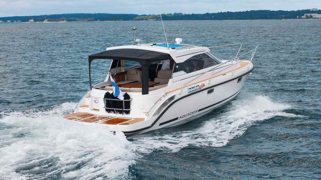 Test: Aquador 30 HT - Spontan reiseklar