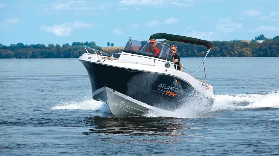 Test: Atlantic Marine Open 750 - Fun at high speed