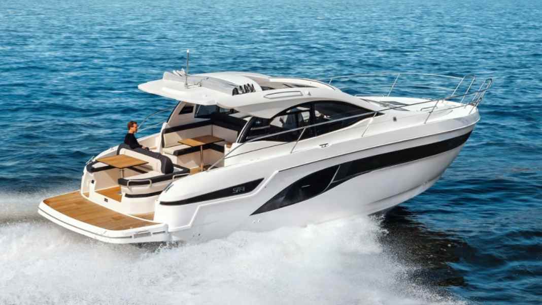 Test: Bavaria SR 41 HT - Highlights of the S- and R-Line combined