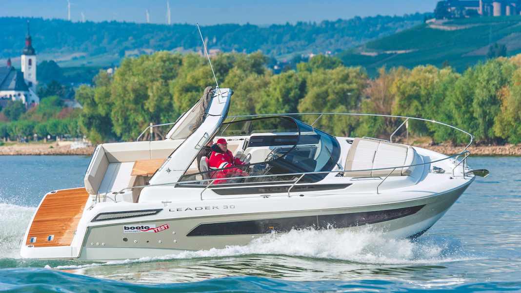 Test: Jeanneau Leader 30 - All respect